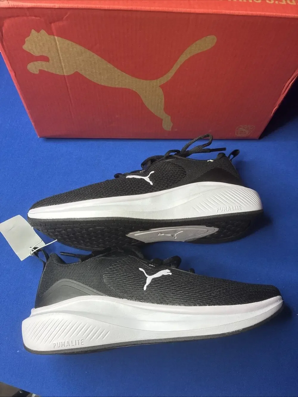 Puma Skyrocket Sneaker Womans Size 9 Black And White Style Code 312395-02